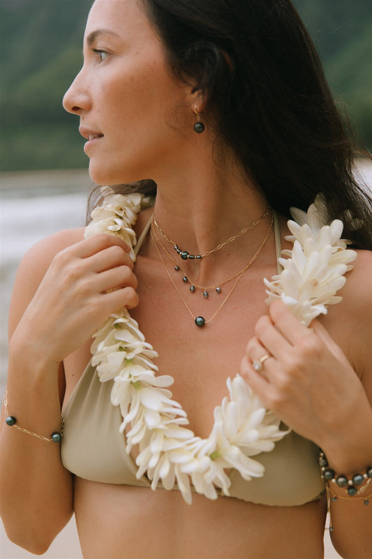 The Floating Pearl Snake Chain