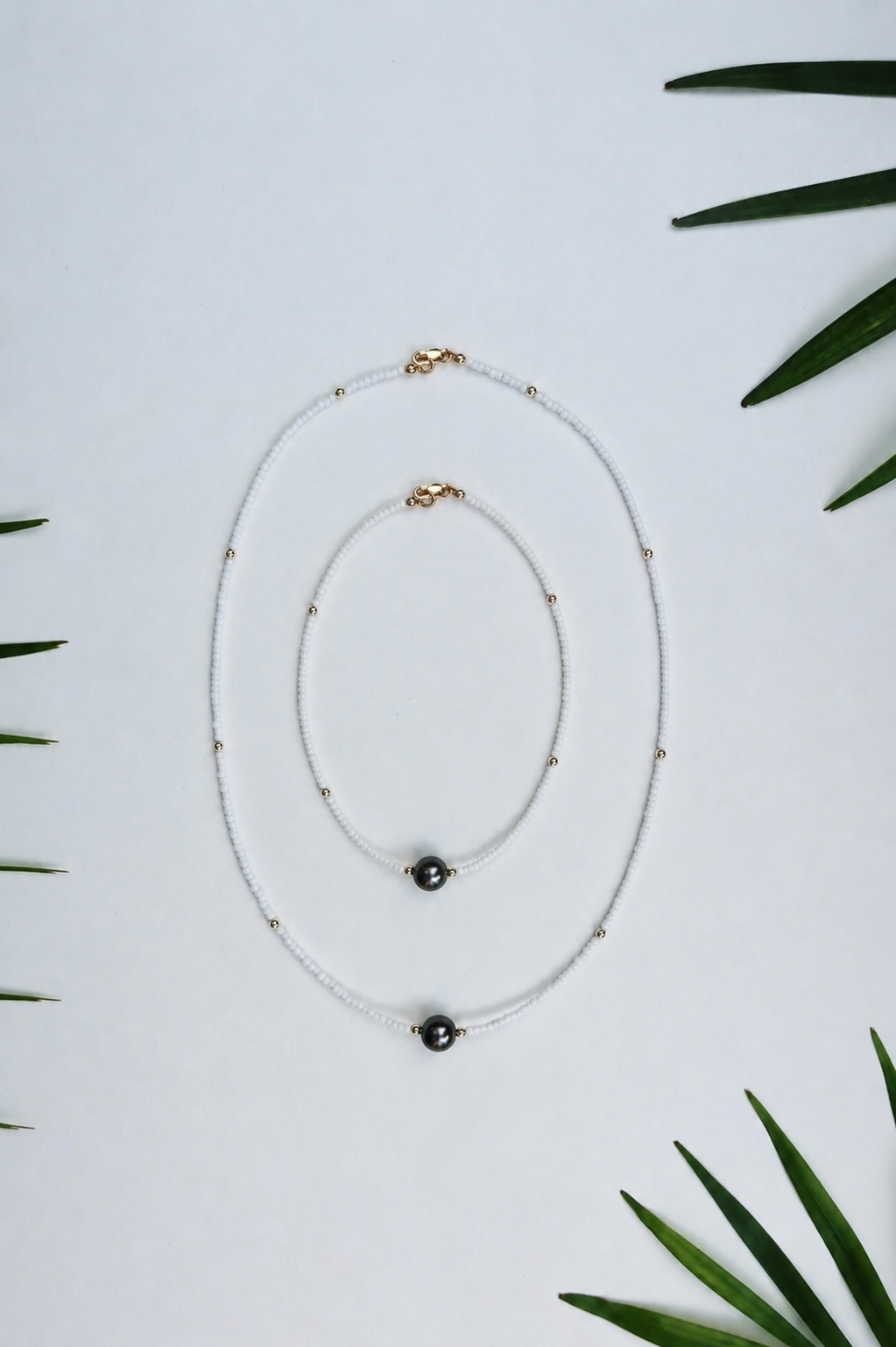 The Mini Beaded Necklace in Coco