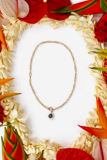 The Front Toggle Pearl Chain