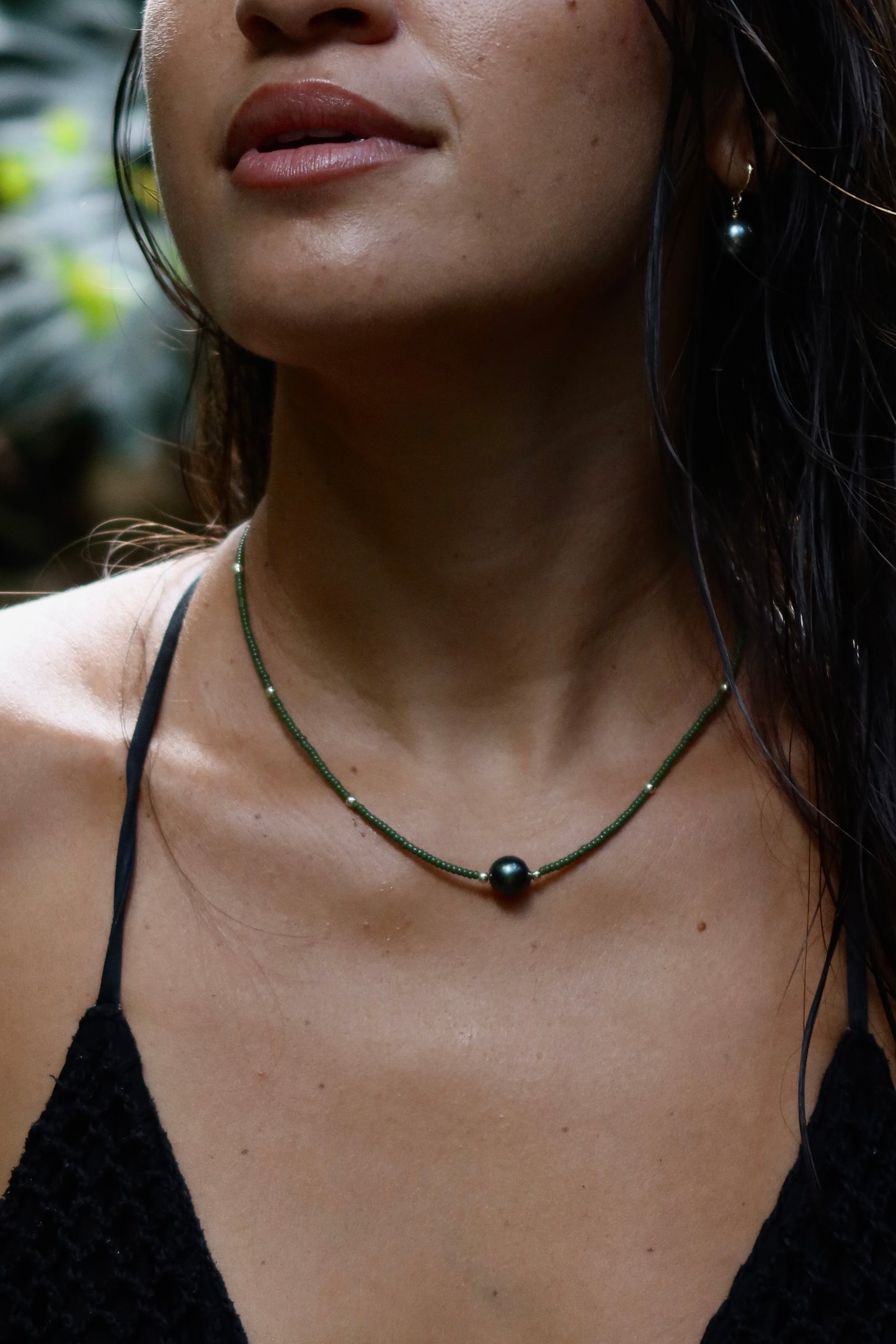 The Mini Beaded Necklace in Forest
